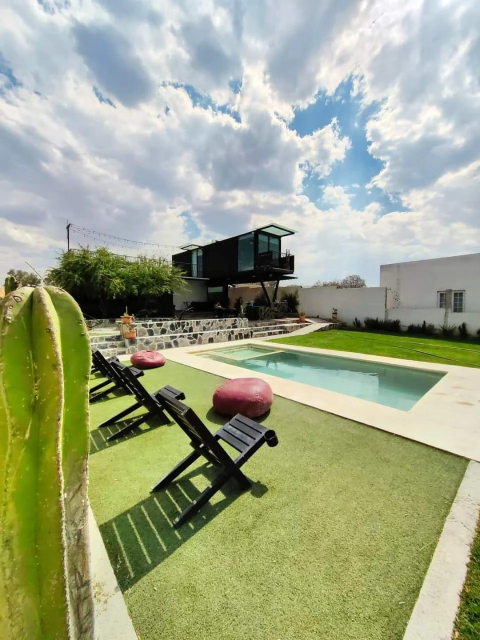 Casa de campo Niagara con jardín y alberca